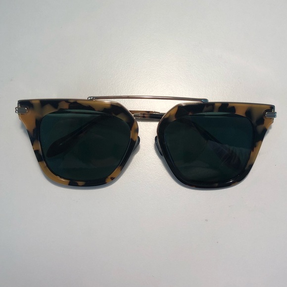 Sonix Tortoise Shell Sunglasses